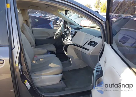 2012 Toyota Sienna Le V6 8 Passenger from USA, damaged, VIN 5TDKK3DC8CS184937